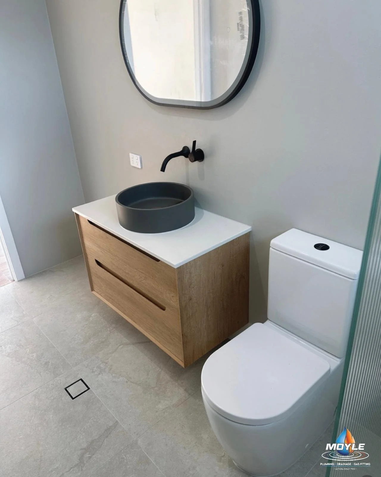 modern-bathroom-renovation-ormeau 1.jpg.jpg