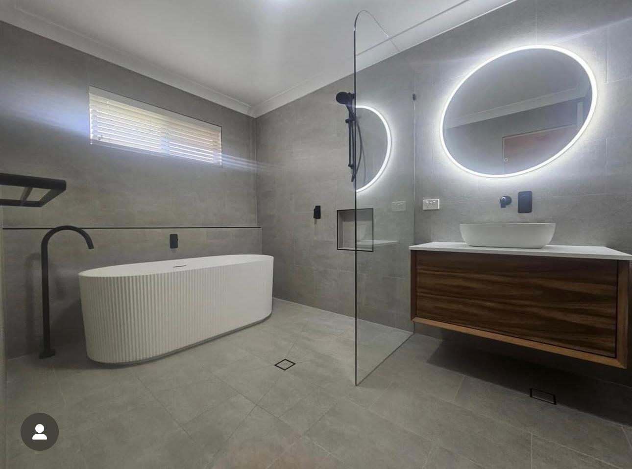 modern-bathroom-renovation-pimpama.jpg.jpg