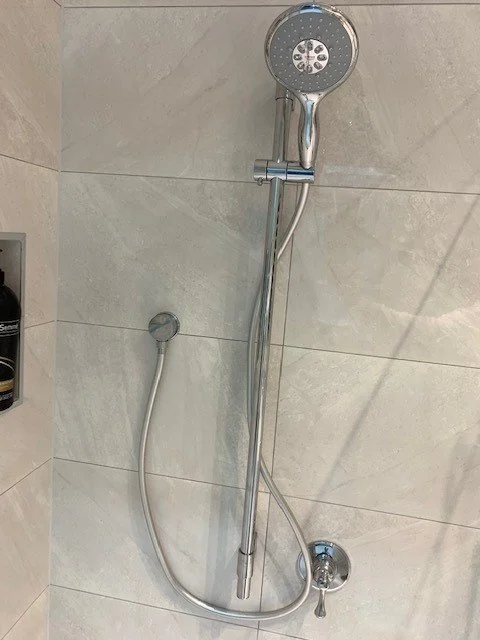 Shower-rail-yatala.jpg