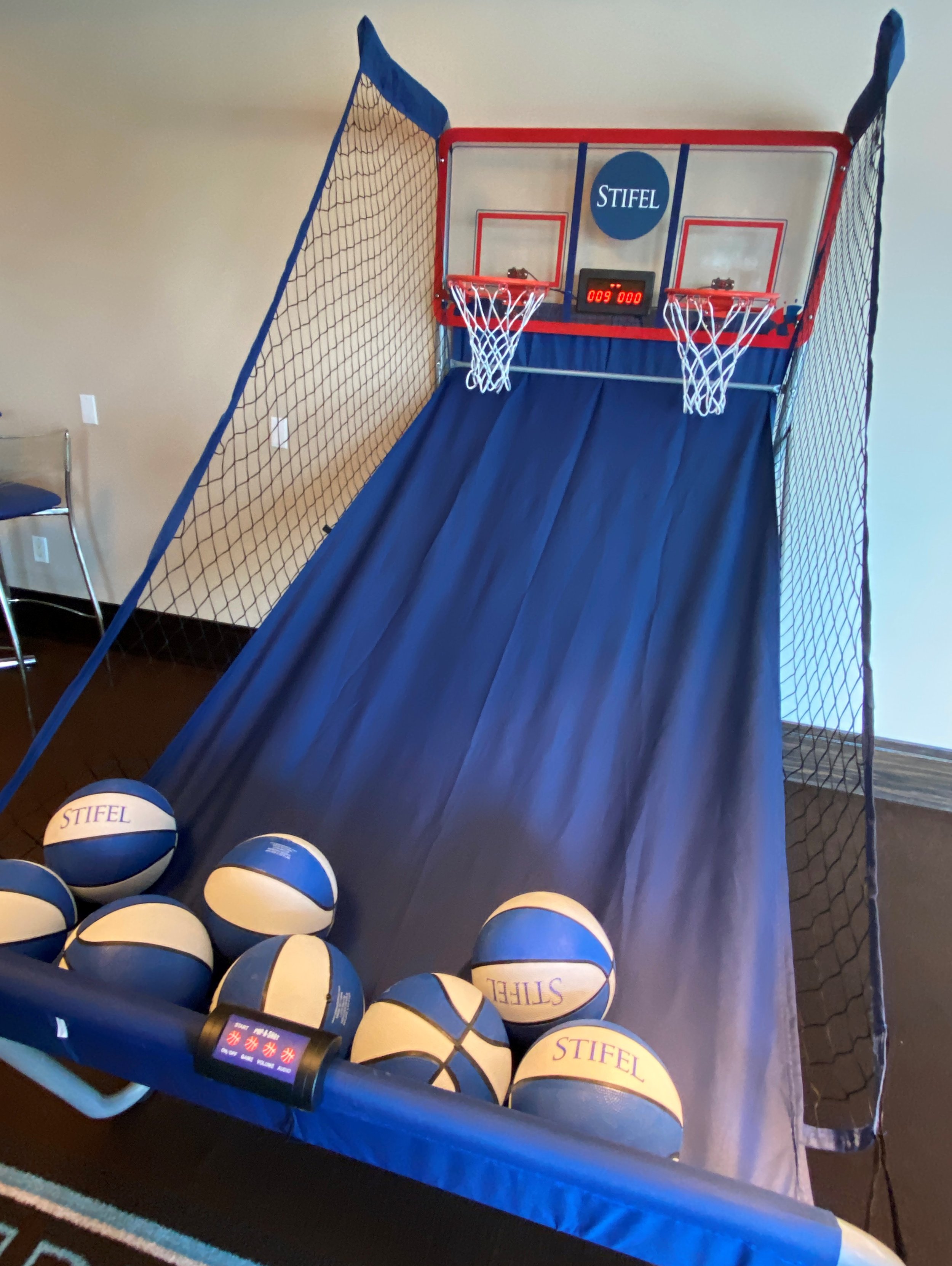 Basketball (2)