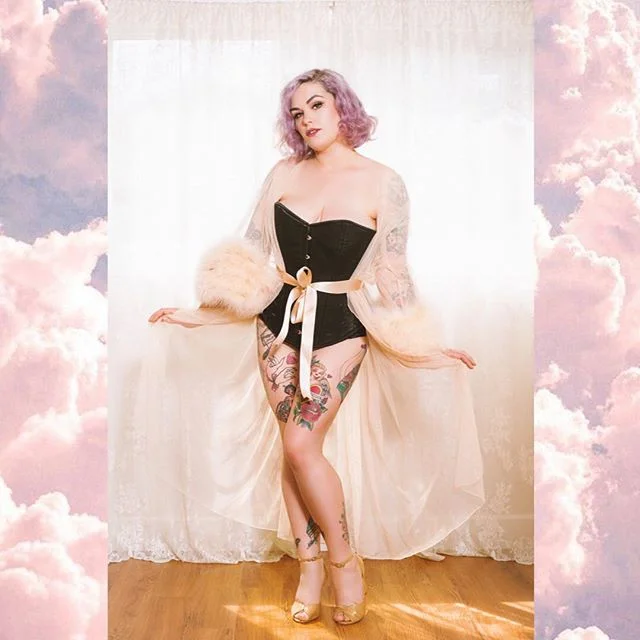 Oh hey, it&rsquo;s your dream bae, letting you know where you can see me in April! 💖 FRI 4/12 at OMSI After Dark PDX 🌭SAT 4/13 with @sin_sisters_burlesque at @kuumbwajazz in Santa Cruz 💃🏼MON 4/15 with @hubba_hubba_revue at @dnalounge in SF 💅🏻an