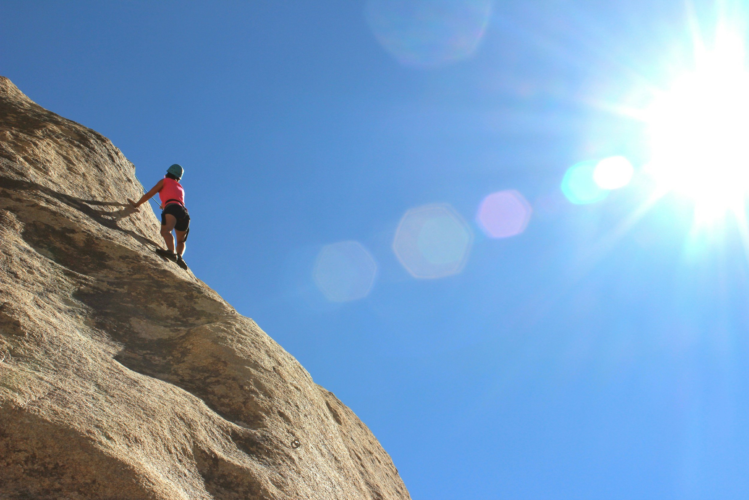 Challenges and risks in aggregator business models