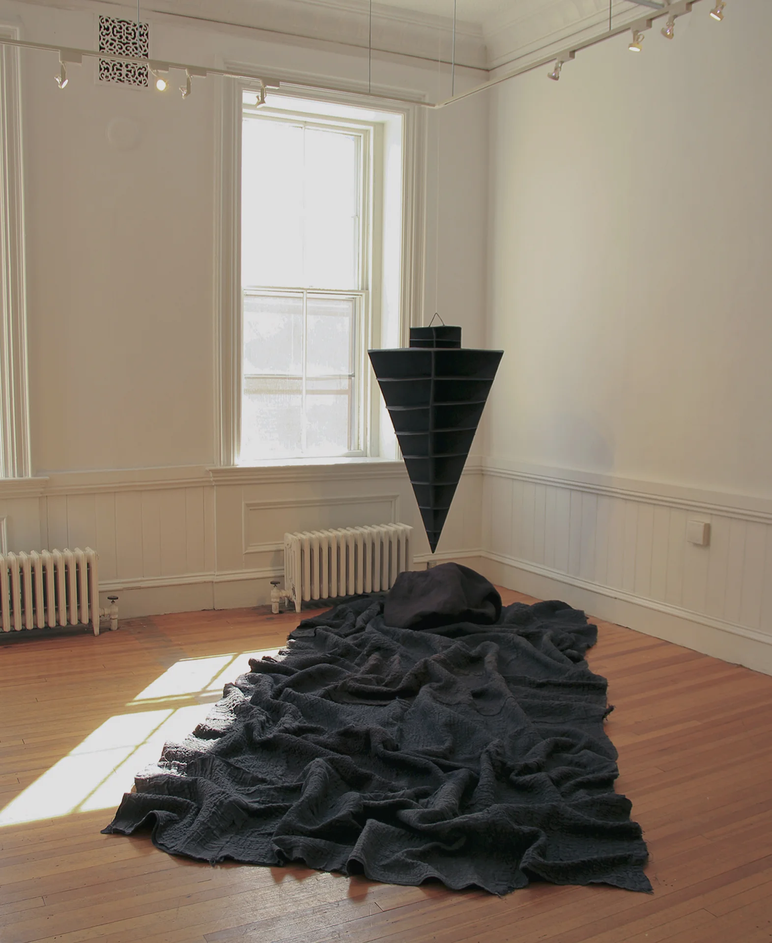 Fafnir AdaMites 2016 ECC Grant Recipient Enclosures and Inclusions at the ECA Gallery, April 2016 "Interiorization of the Outward. Exteriorization of the Inward" Felted burlap, handmade felt, paper, 11' x 8' x 6', 2015 Photo Credit: Fafnir Adamites