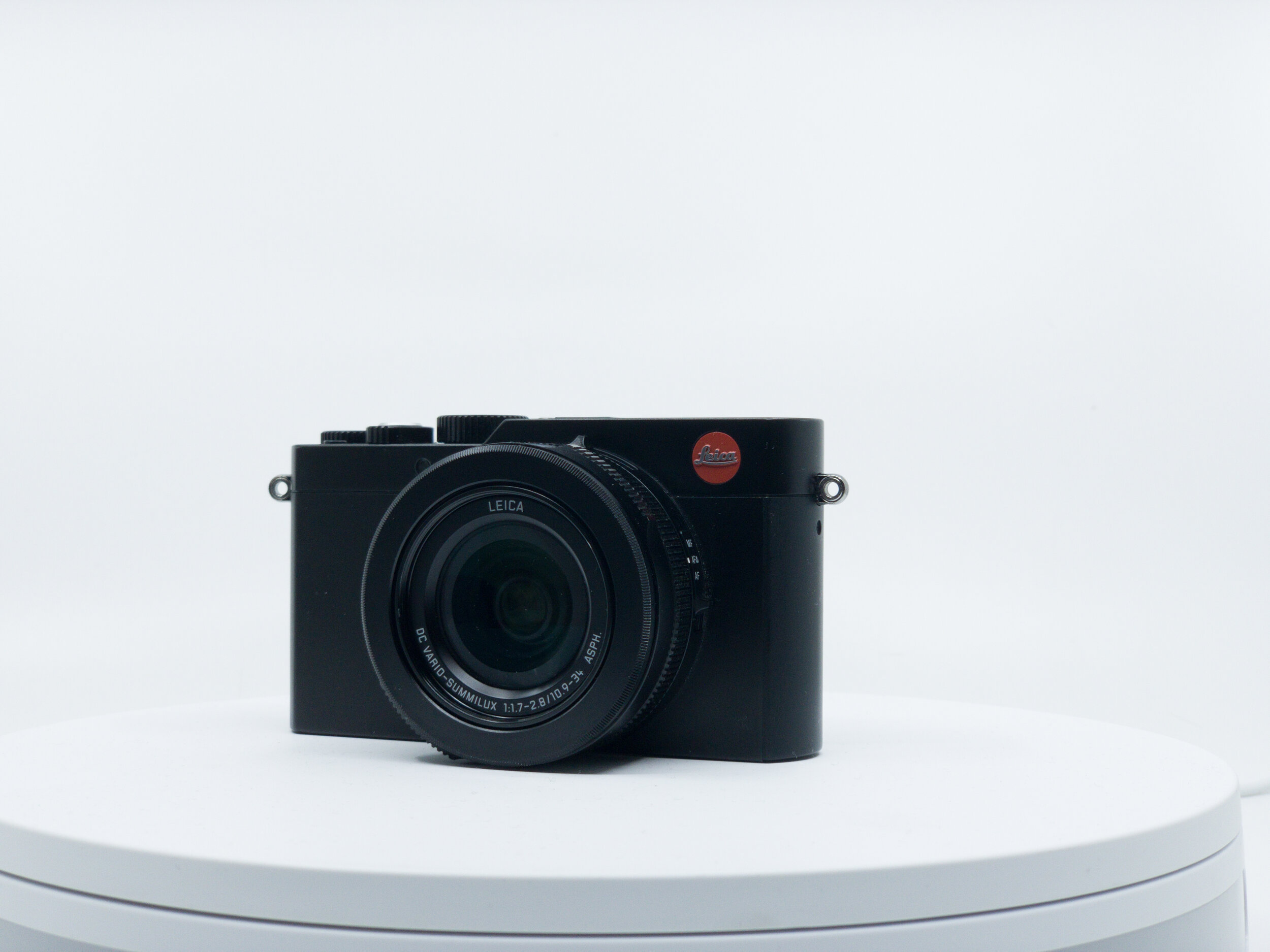 Moeras micro advies Is Leica D-lux (Typ109) worth it in 2020? Four Years With The Camera - Gear  Review — about photography blog