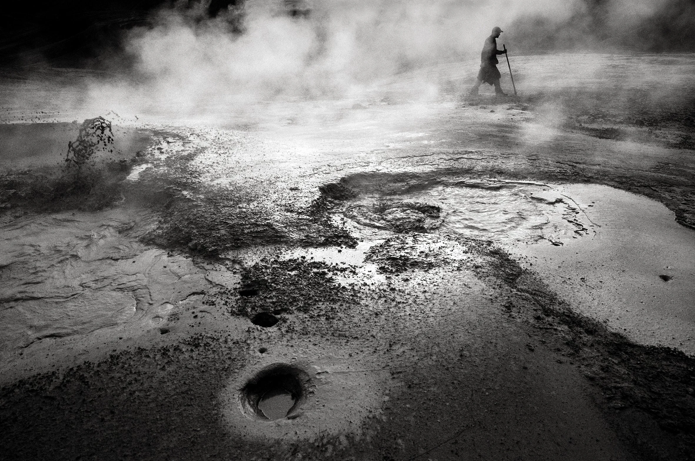 07_axelsson behind mountains_rgb.jpg