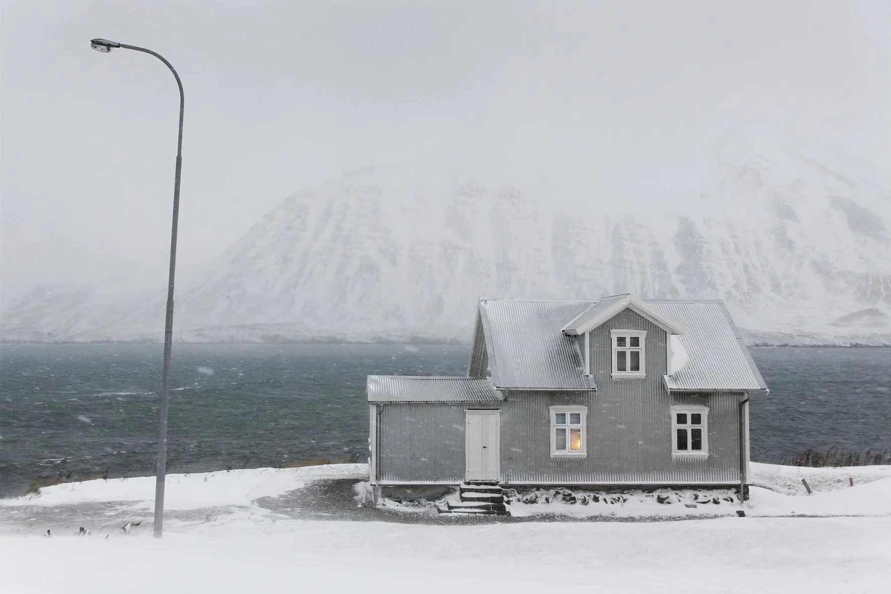 p.063 Photo Christophe Jacrot, Winterland, teNeues 2025, Iceland.jpg