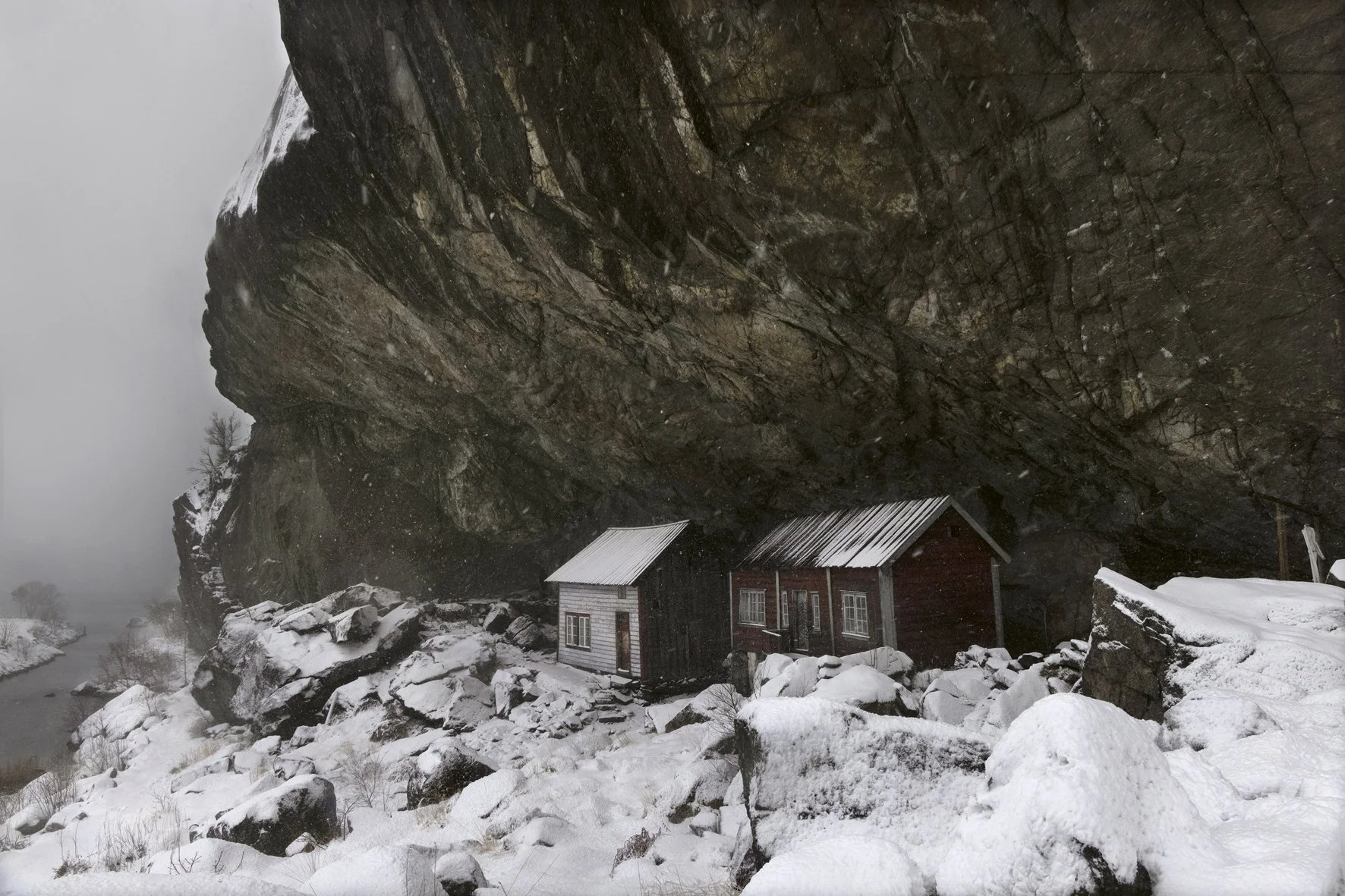 p.171 Photo Christophe Jacrot, Winterland, teNeues 2025, Helleren, Norway.jpg