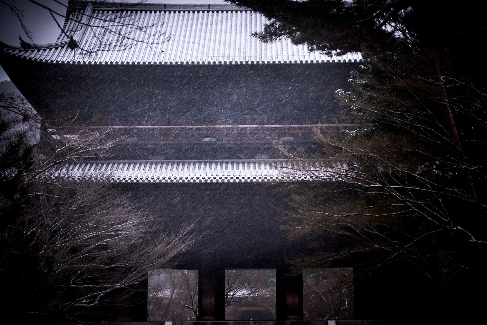 Nanzen-ji in snow.jpg