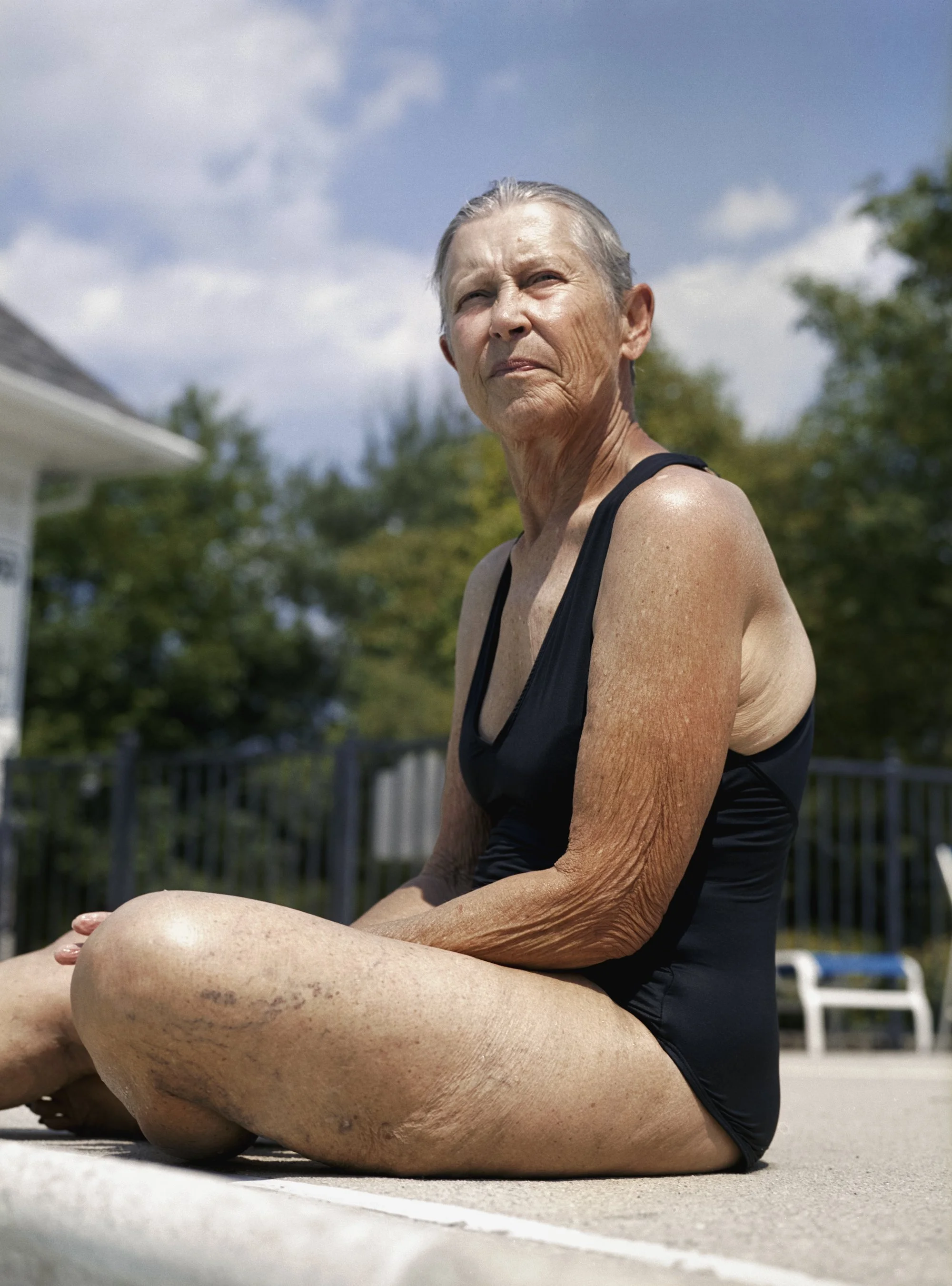 25_Poolside_LRWEB.jpg