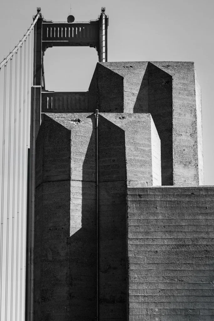 Pylons (Arthur Drooker).jpg