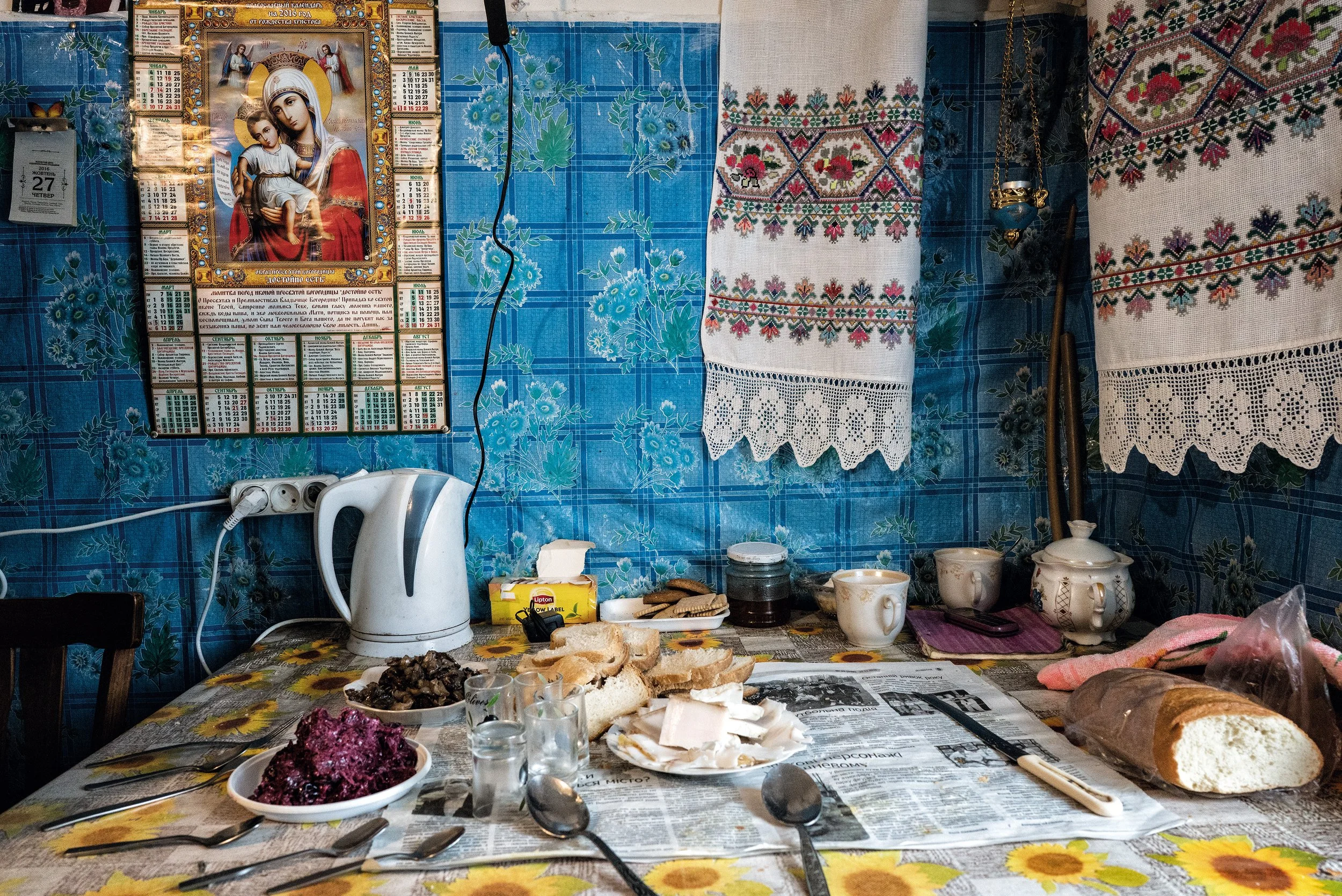 The table ready for lunch.jpg