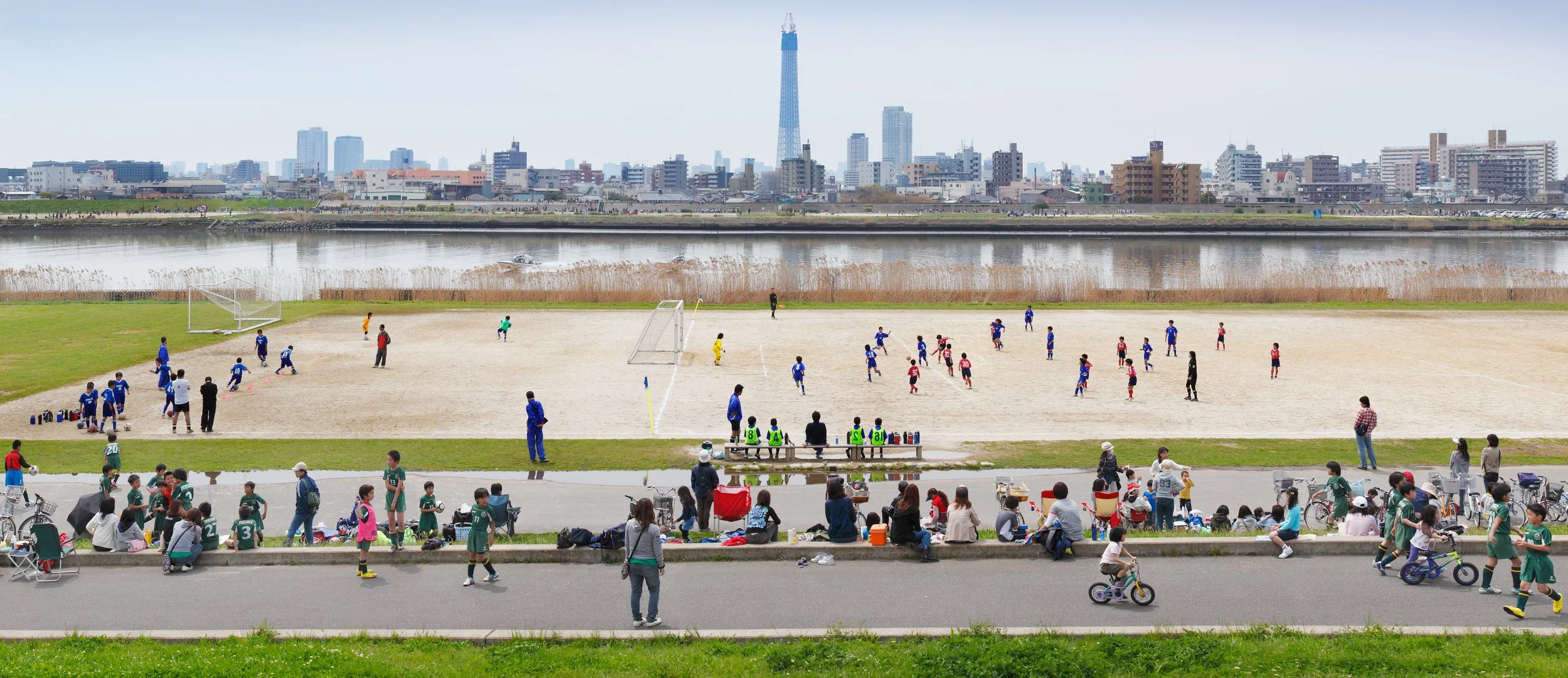 4Higashi-Yotsugi, Katsushika Ward, Tokyo, April 18, 2010.jpg