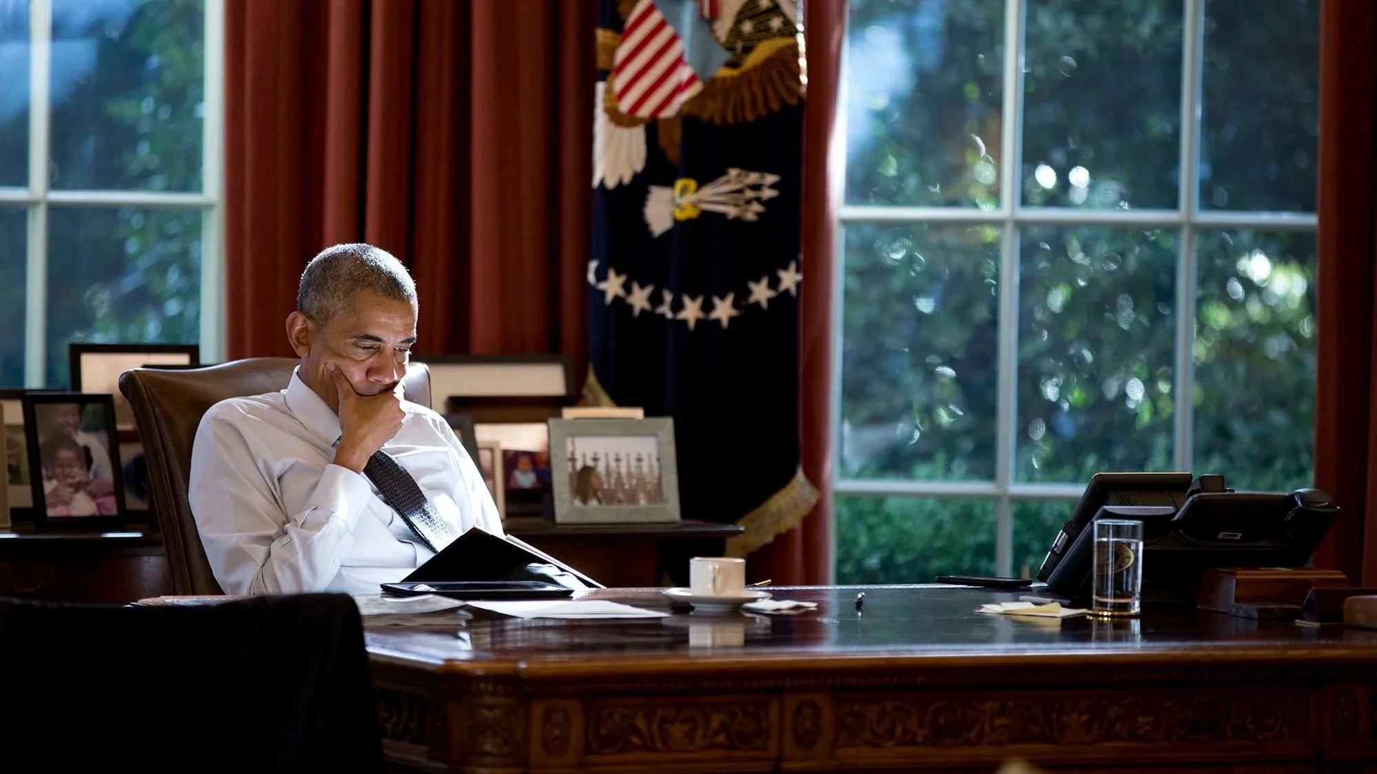 History Happens When You Least Expect It - Pete Souza on Photographing Obama Beyond the Official Image