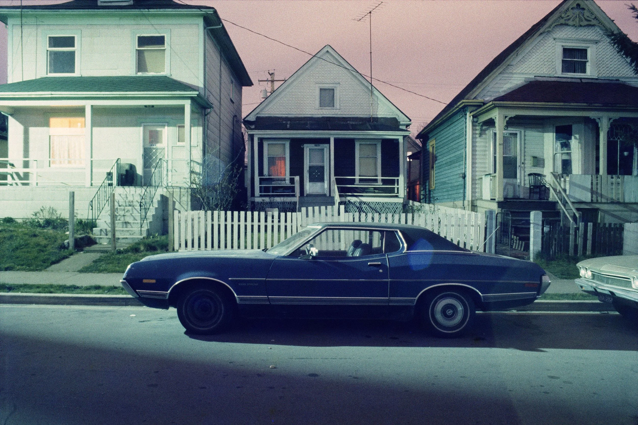 P28_Parked_Car_Gran_Torino_1981.jpg