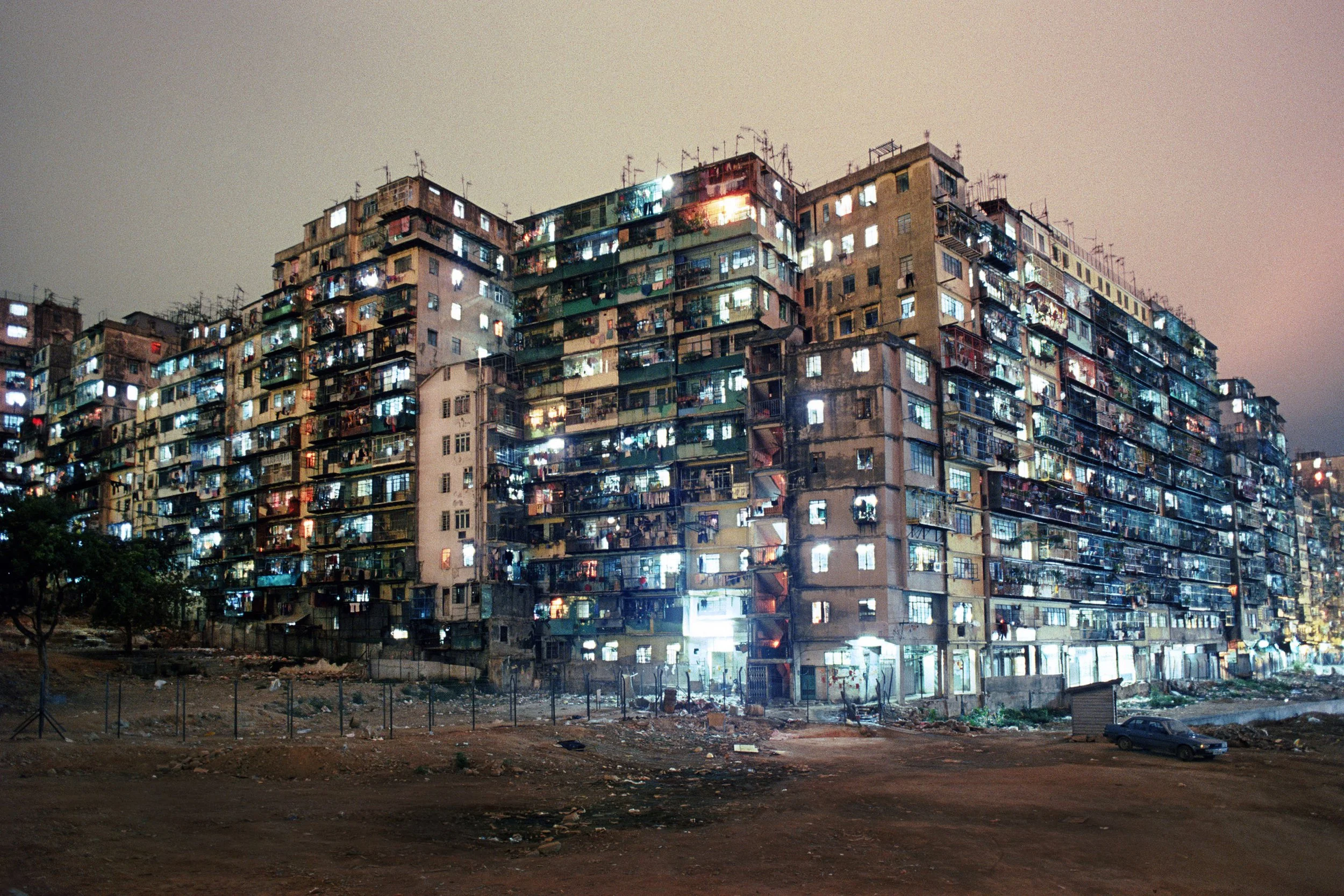 Girard_KWC_SE_corner_kowloonB.jpg