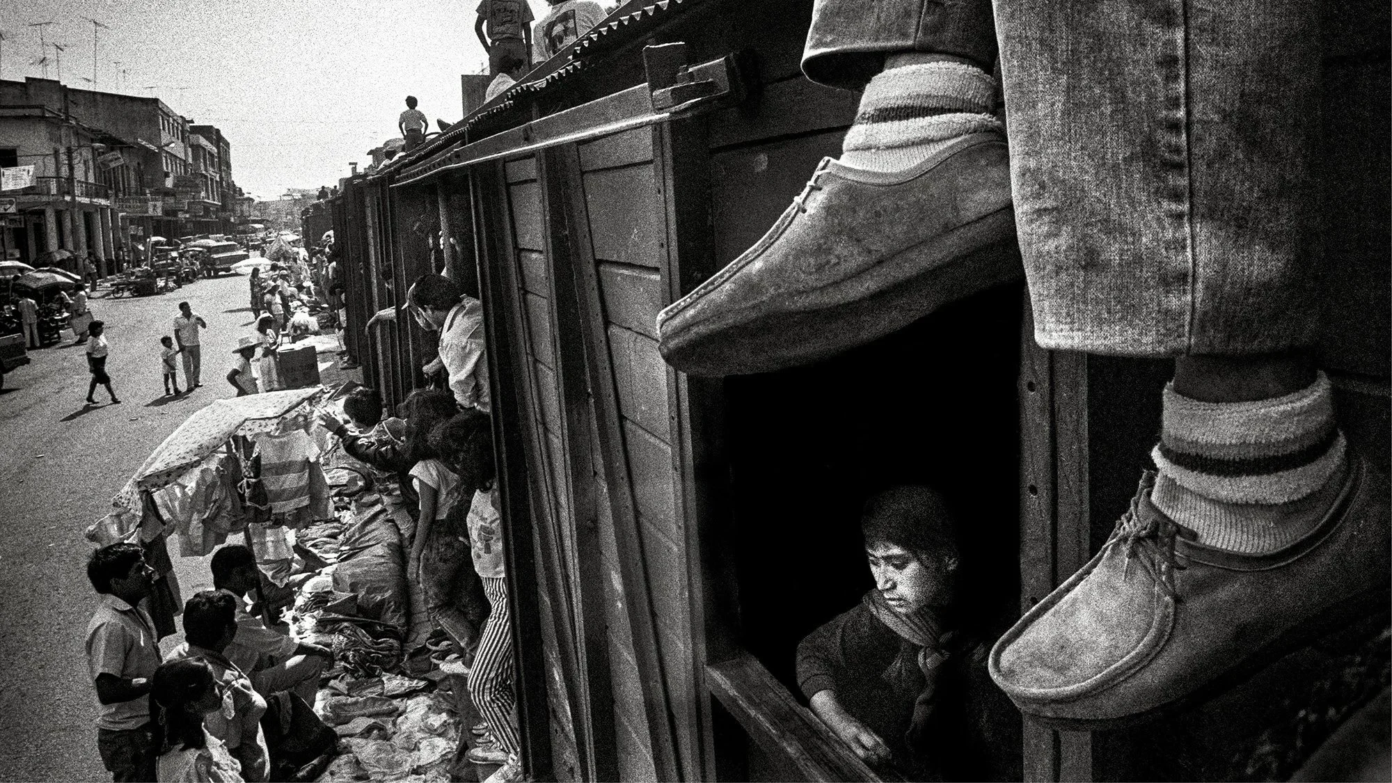 Why Julio Mitchel Stopped Photographing El Sur After 20 Years