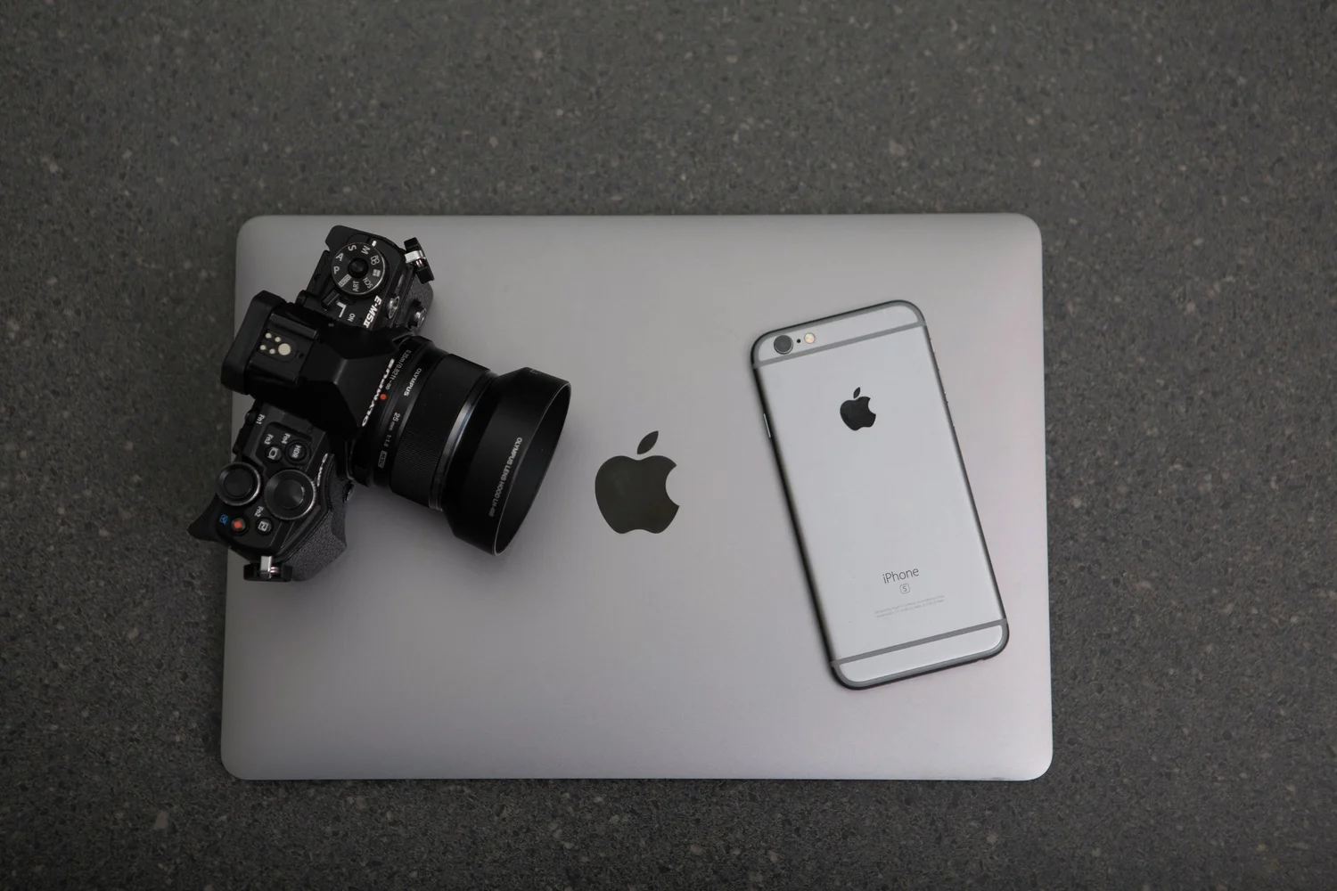Top 10 Emerging Trends in Photography for 2025 — about photography