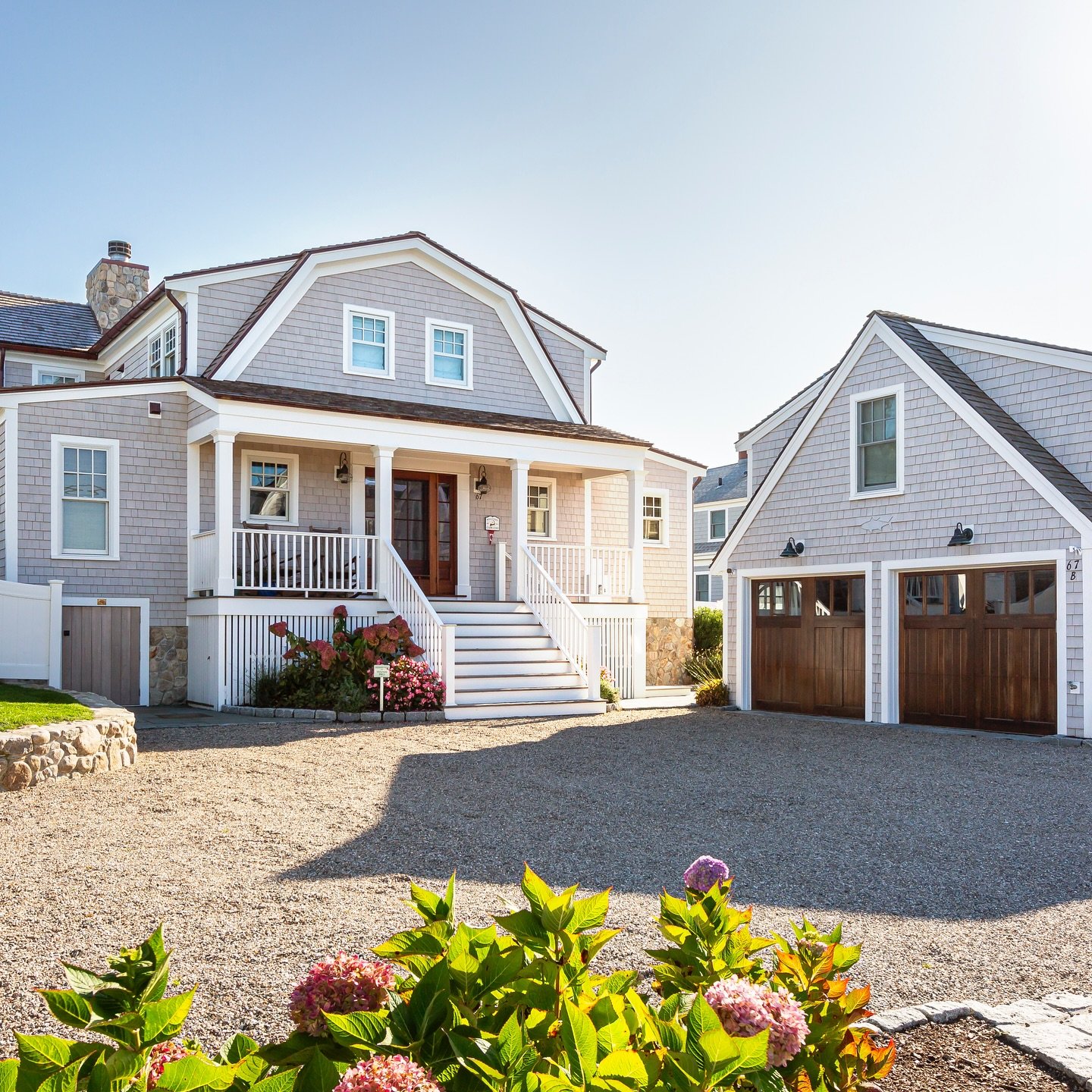 Cape Cod classic&mdash;but make it luxe.
We wrapped this beach house last fall, but with summer here, it&rsquo;s making waves again&mdash;soon to be featured in At Home Cape Cod magazine! Stay tuned 🌊

#CapeCodBeachHouse #CraigvilleBeach #WhaleboneH