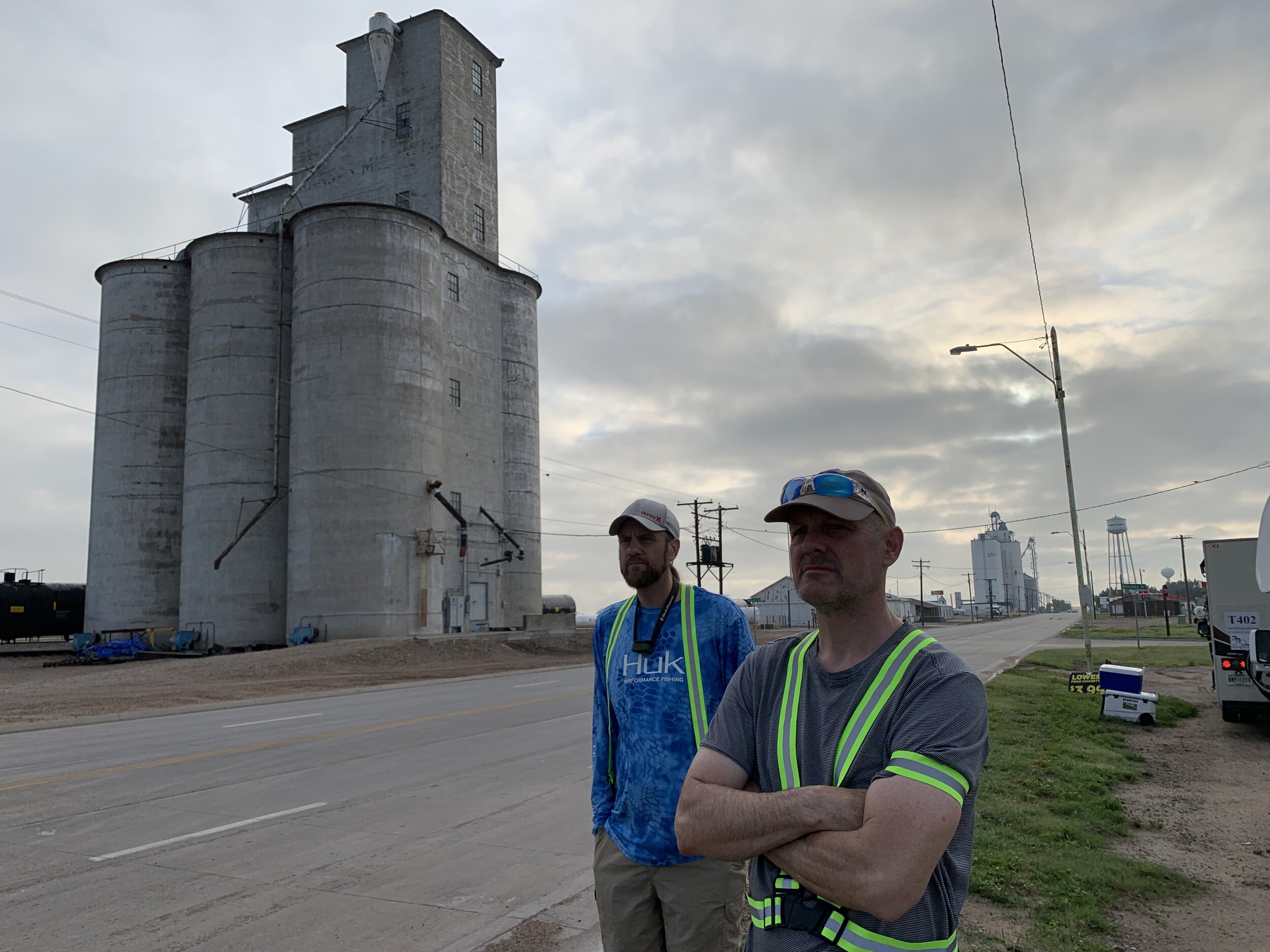 David Fellows and Kevin Kowalk in Kansas.JPG