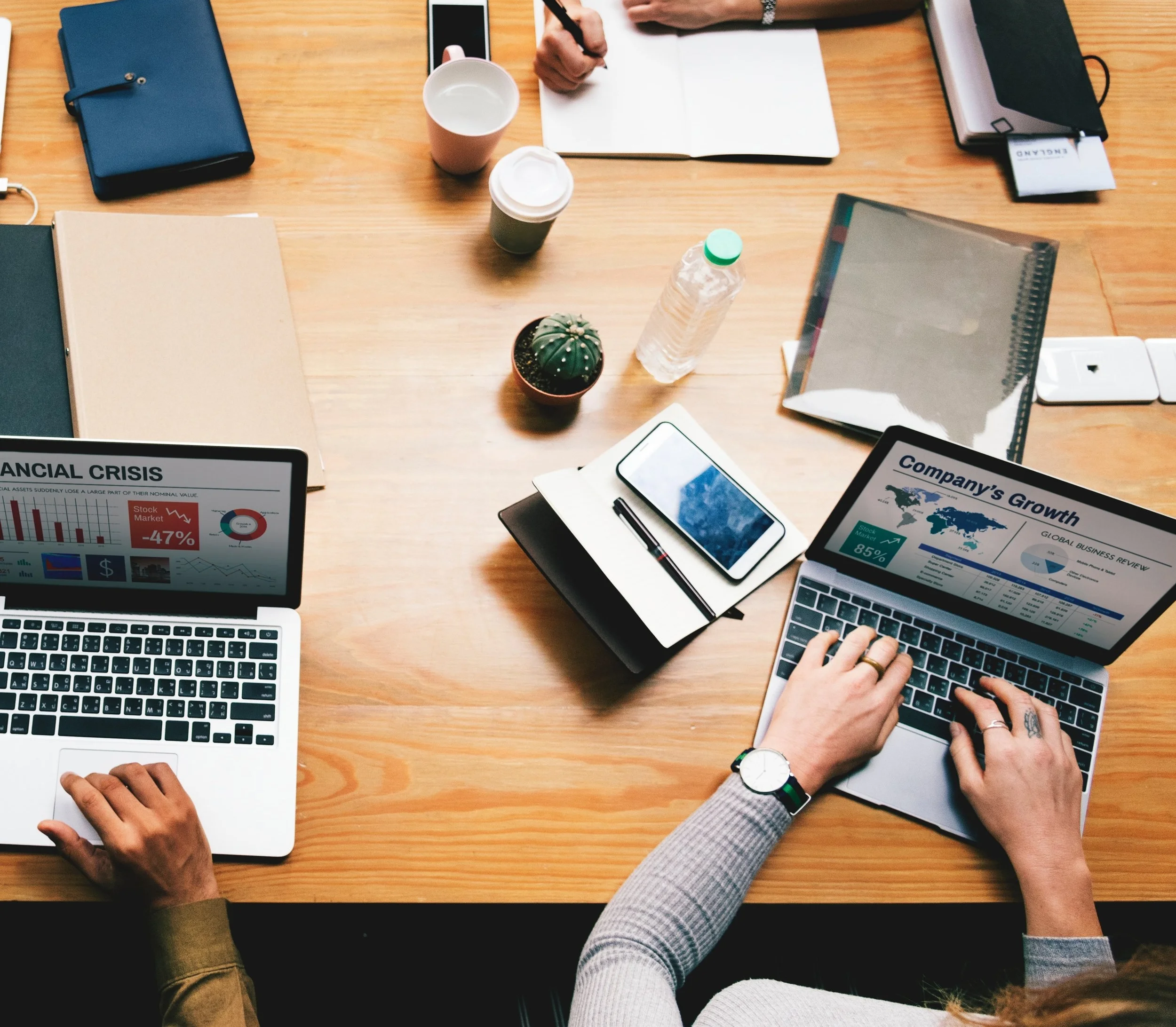 COMUNICACIÓN EN CRISIS   Toda persona u organización corre el riesgo de afrontar una situación grave y decisiva para su reputación. BOA ha asesorado a grandes organizaciones en la prevención y respuesta ante una crisis.