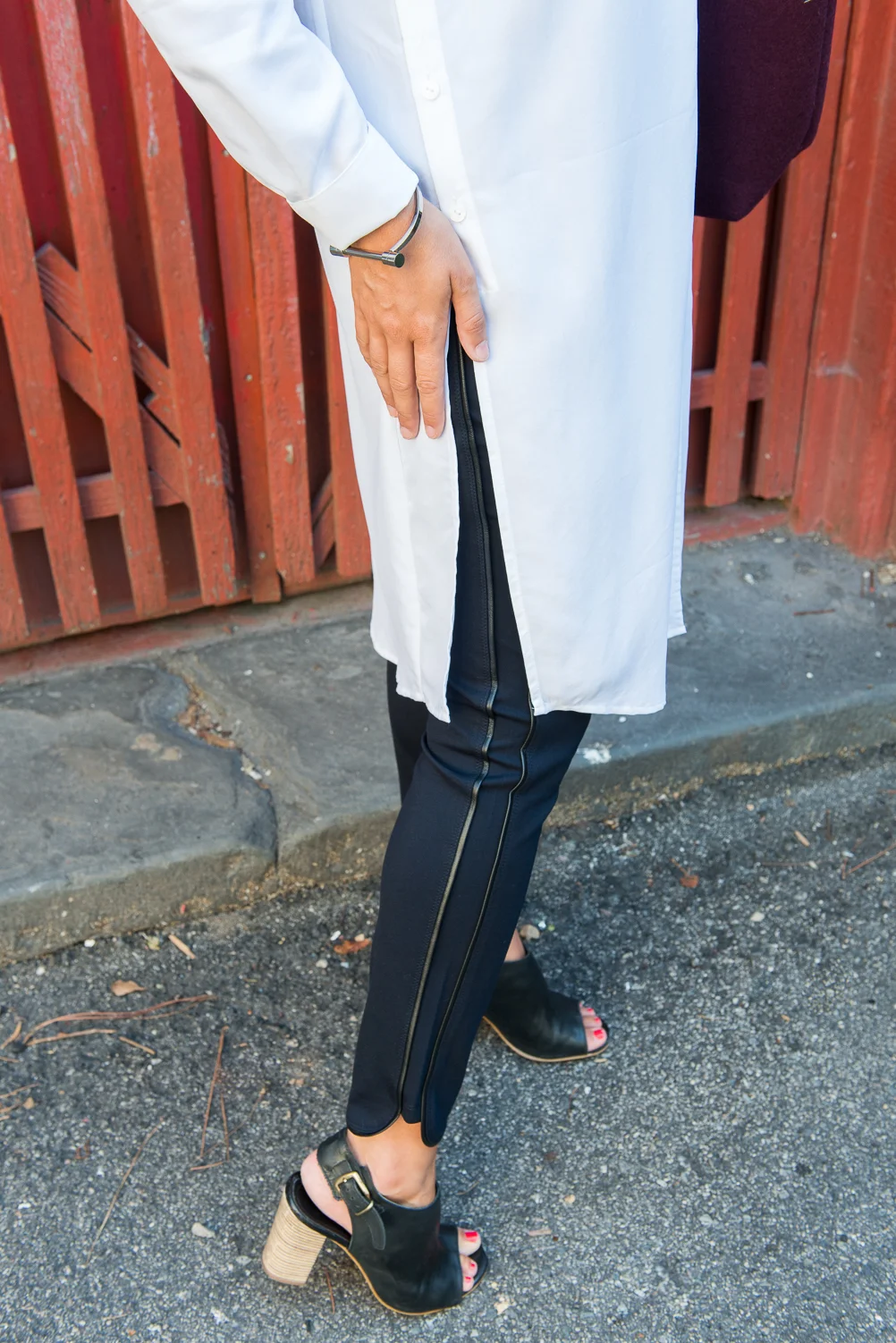 Fall Fashion | Fall Fashion Trends | Personal Style | Fall Outfits | Fall Outfit Ideas | Sweater Weather | Women’s Fashion | Menswear Inspired Women’s Fashion | Sweatshirts | Paprika Southern