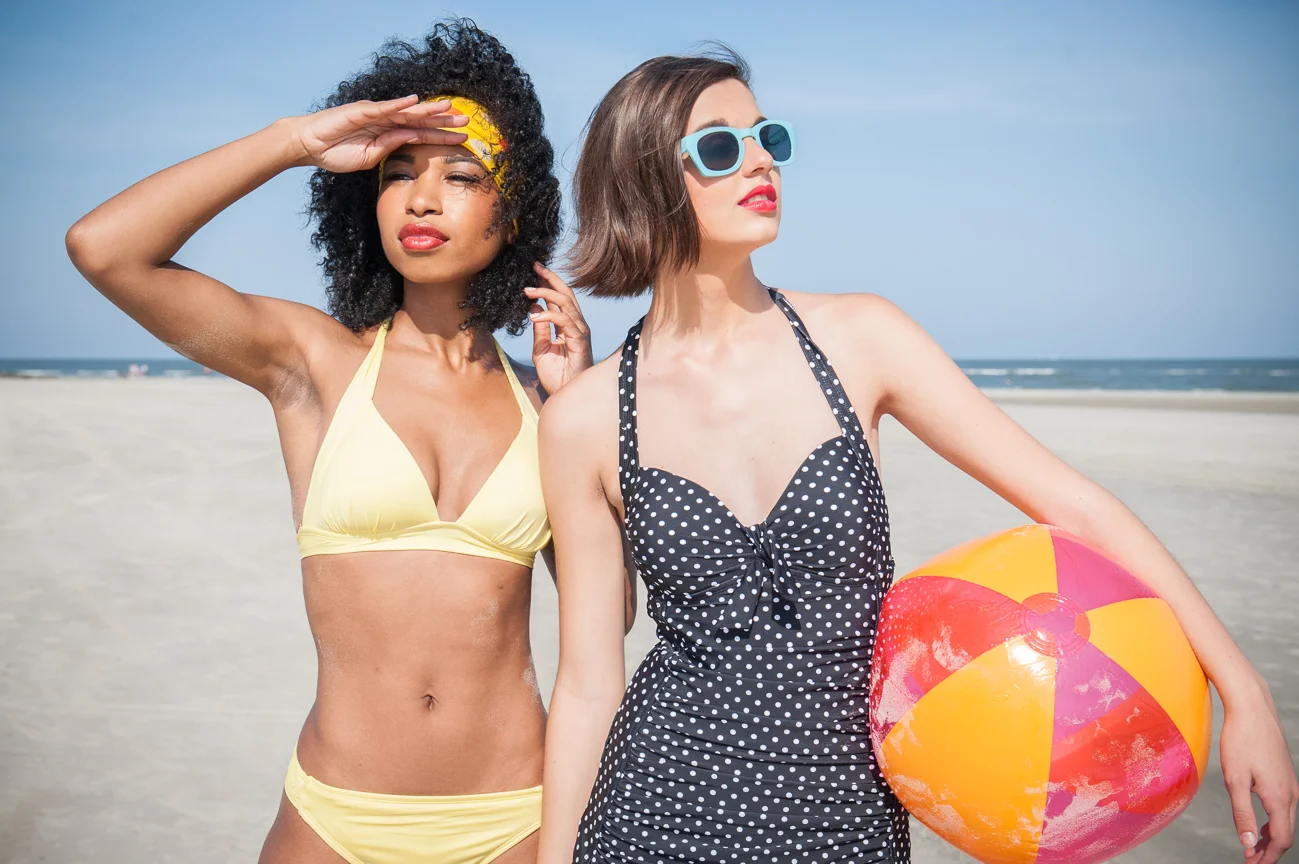 Fun in the Sun | Summer Style | Beach Style | Fun Summer Outfits | Casual Summer Outfits | Summer Outfits for Women | Colorful Summer Outfits | Personal Style | Summer Fashion | Easy Summer Style | Paprika Southern