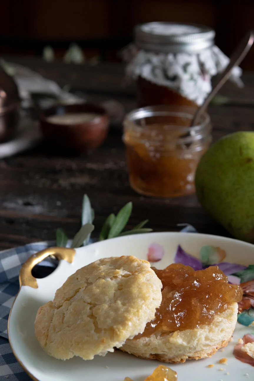 Hygge Ideas for Fall | Cozy Fall | Pears | Pear Jam | Biscuits | Food Styling | Food Photography | Food Styling Ideas | Food Photography Ideas | Low Key Food Photography | Dark Table Mood | Savannah Food Stylist | Savannah Food Photographer | Paprik…