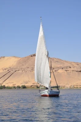 felucca-654725-pxhere.com.jpg
