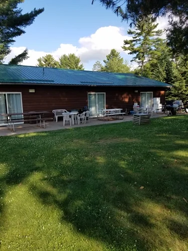 BigMuskyMotel8.jpg