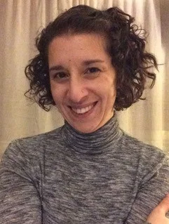Melissa Headshot.jpg