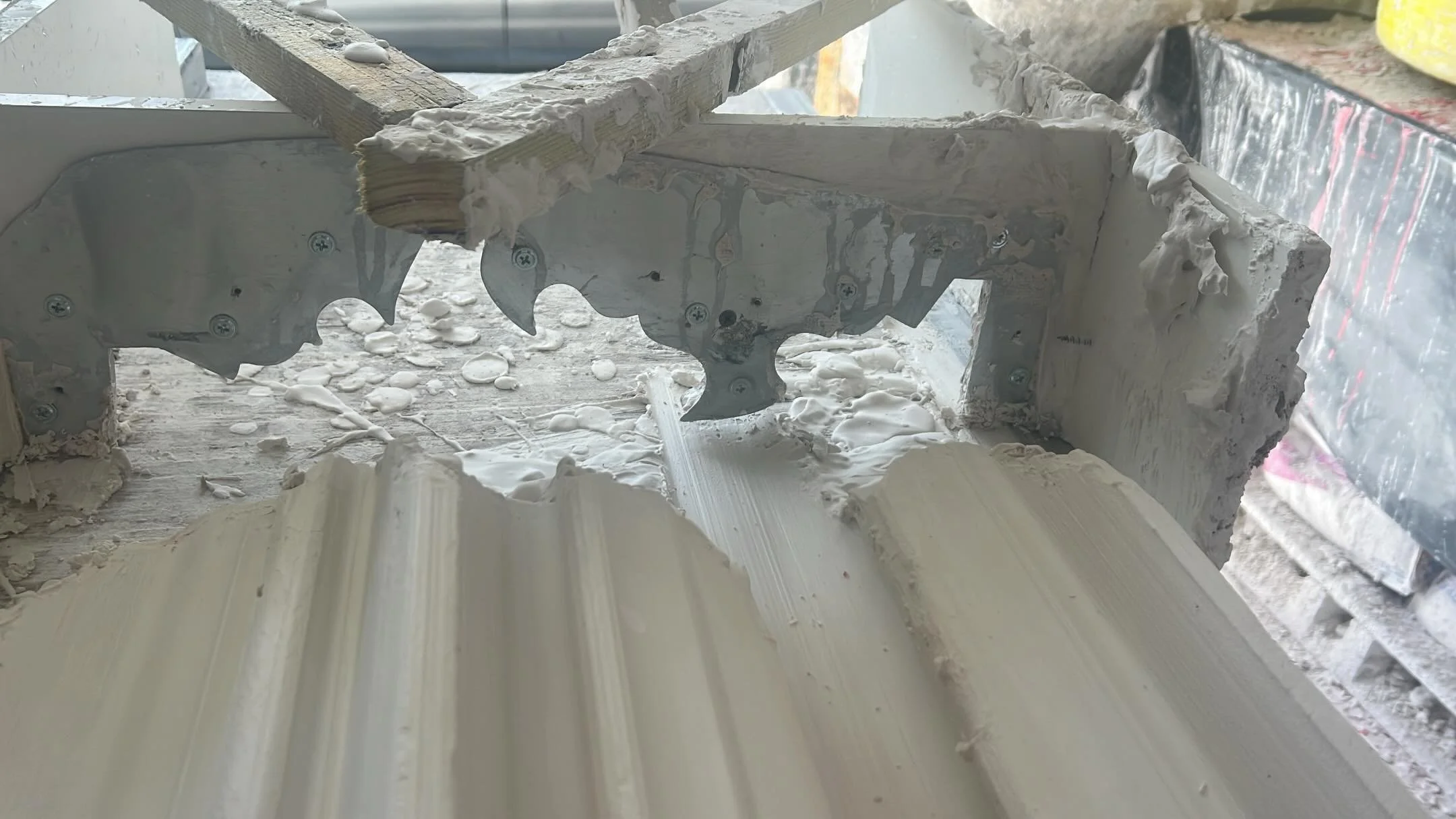 Georgian cornice restoration with deep undercuts ,  after water ingress damage from bathroom above.  As Gary Jones said run cast is no no no ,  so ran the model , rubber and cast so it&rsquo;s extra strong.  It got scotch brackets so it&rsquo;s nice 