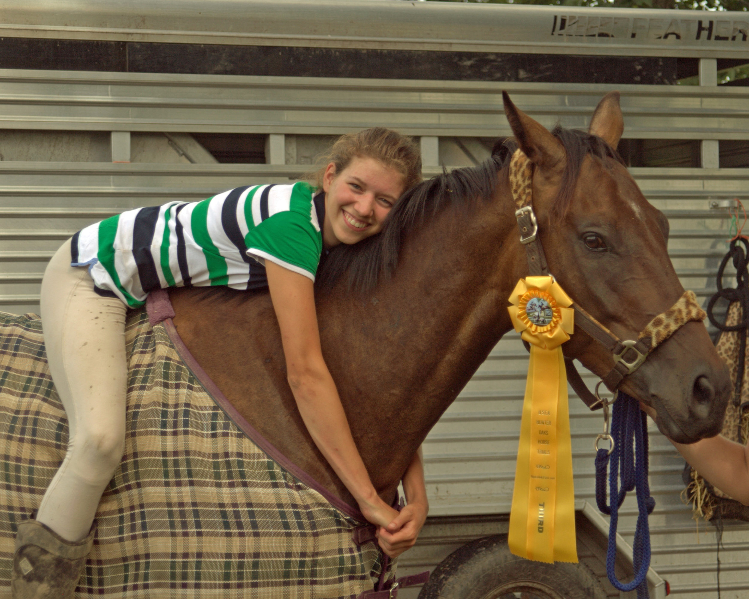 Dorotea and Fabi HOHT ribbon 1.jpg