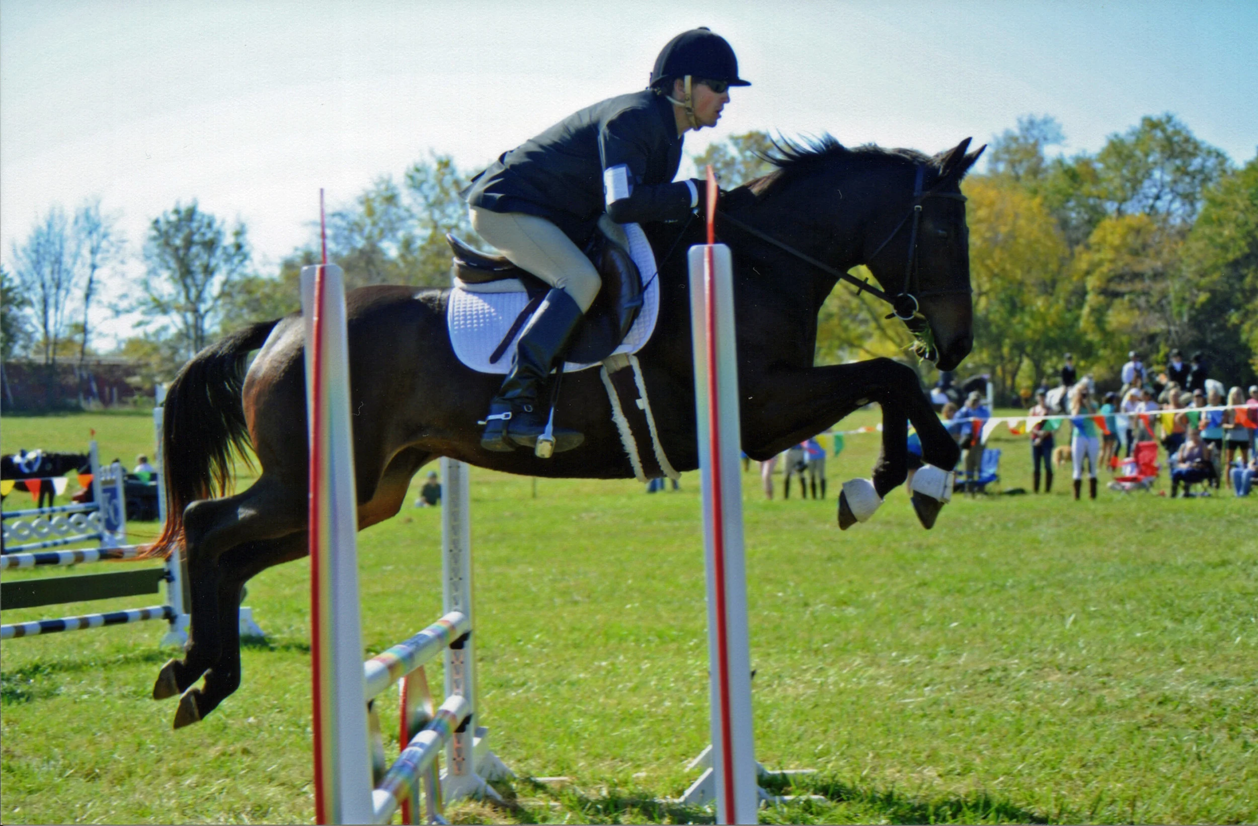 Dorotea HPHT prof jump 1 small.jpg