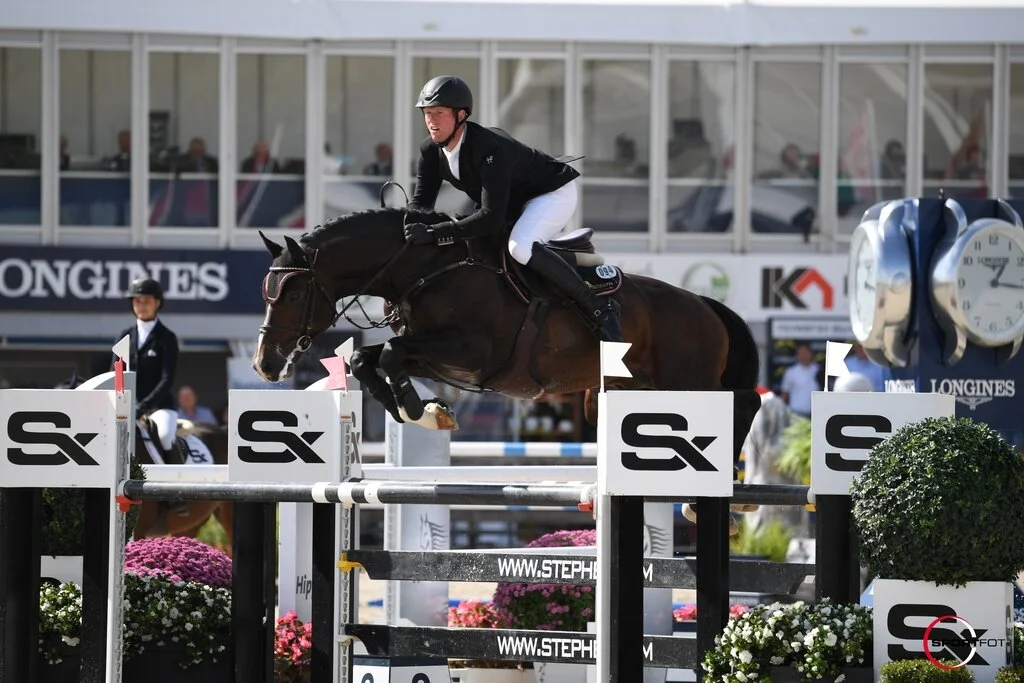 Casalido jump 5.jpeg