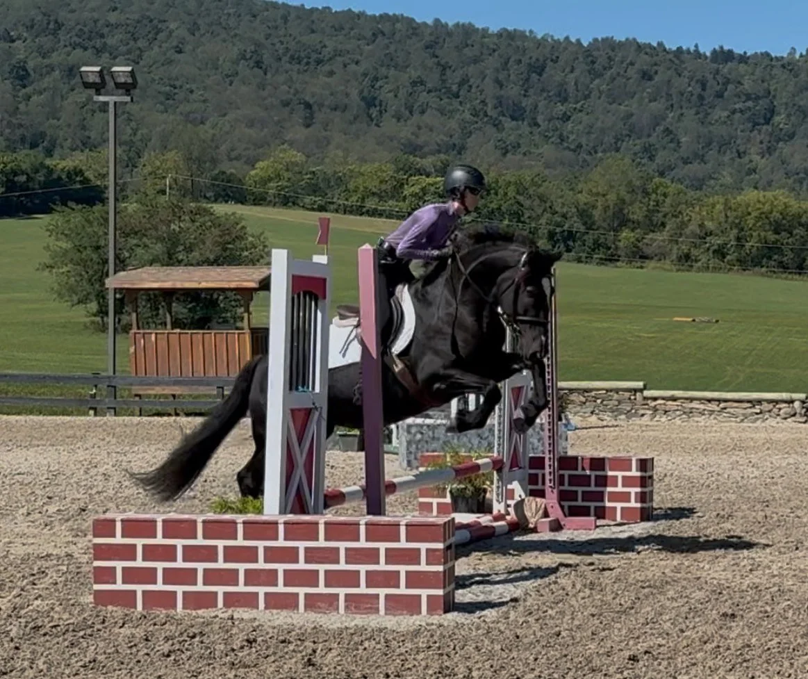 Ruca RGST jump 1.jpg