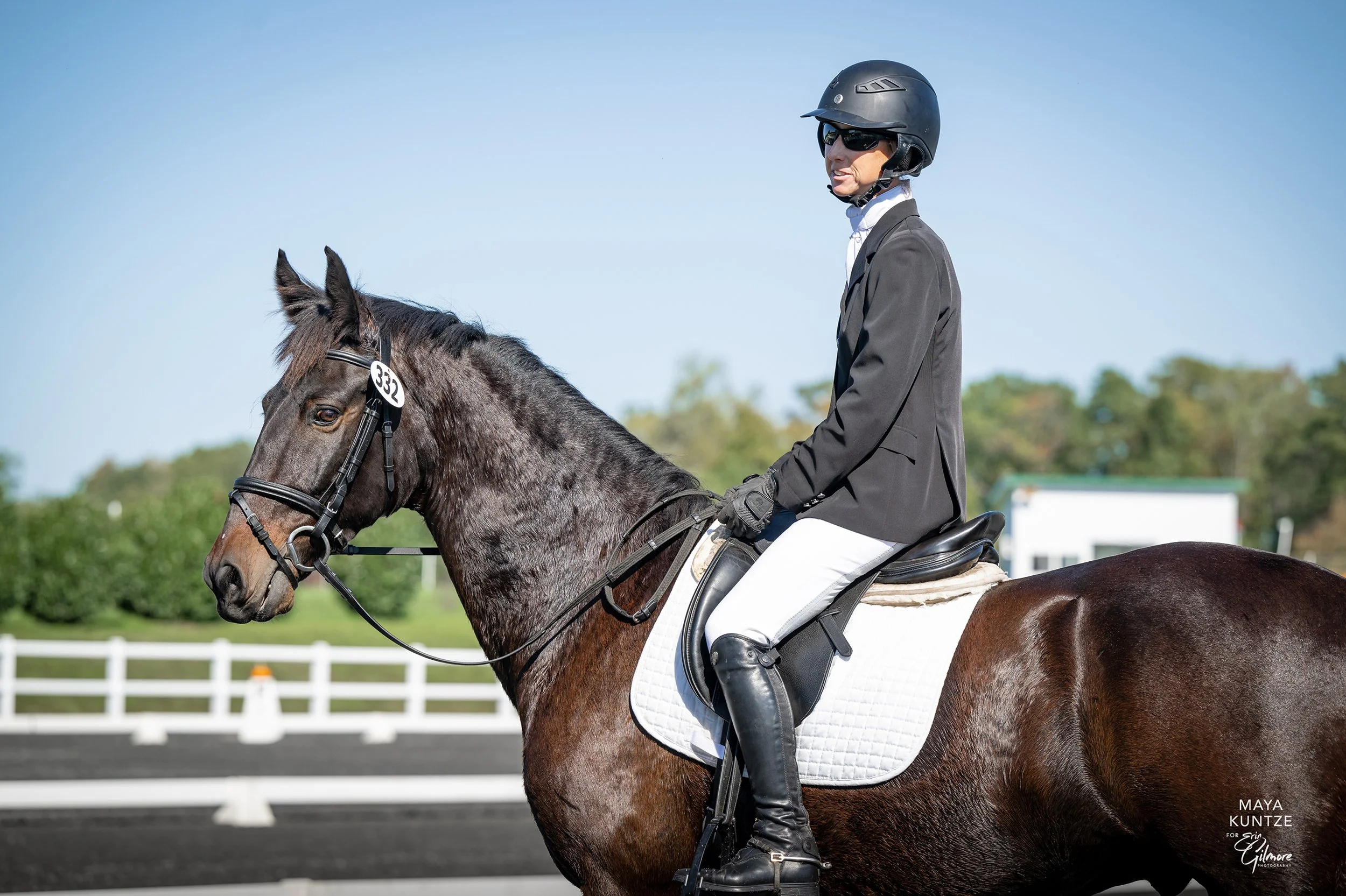 Mulch MDHT prof stand 1 med.jpg