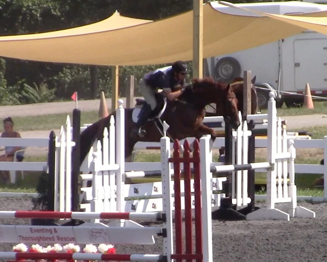 Ilka MDHT jump 2.jpg