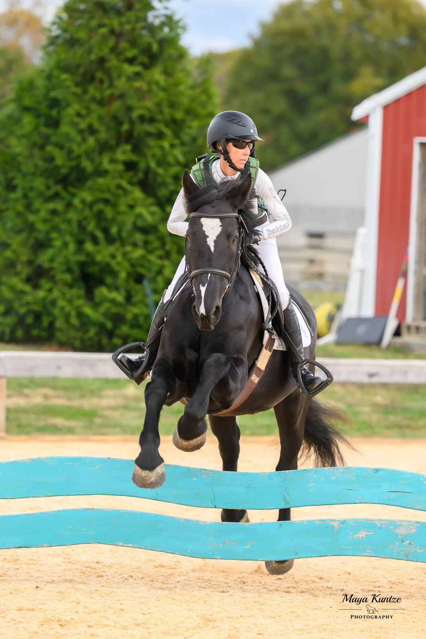 Ruca WDHT prof jump 1.jpg