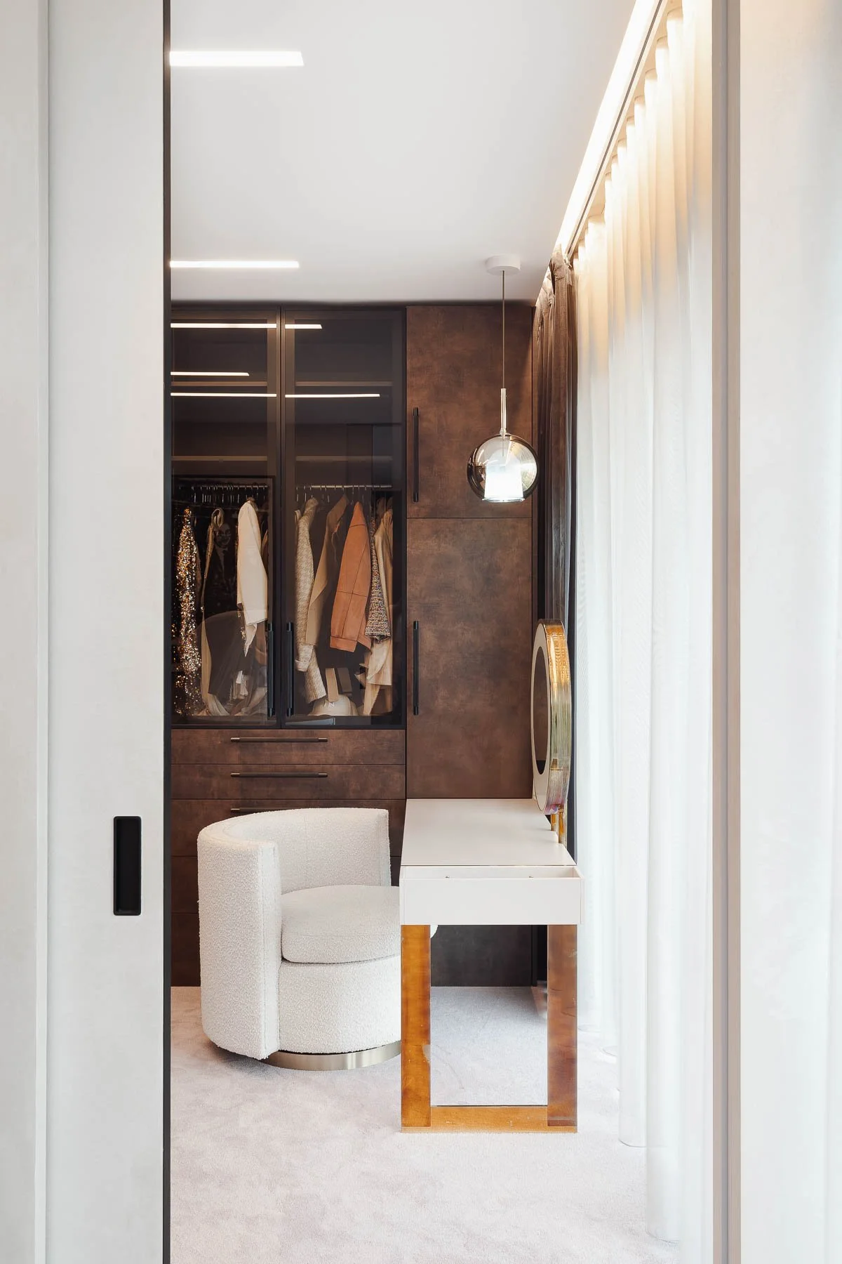 kay-river-wardrobe-1.jpg