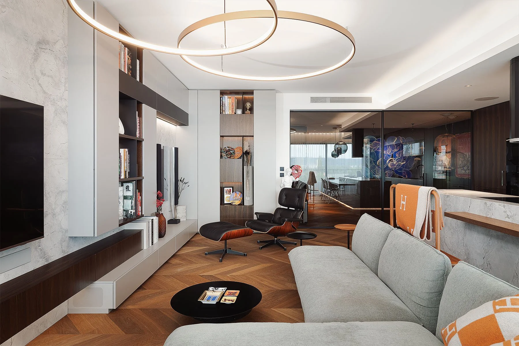 pastaoner-kayriver-livingroom.jpg