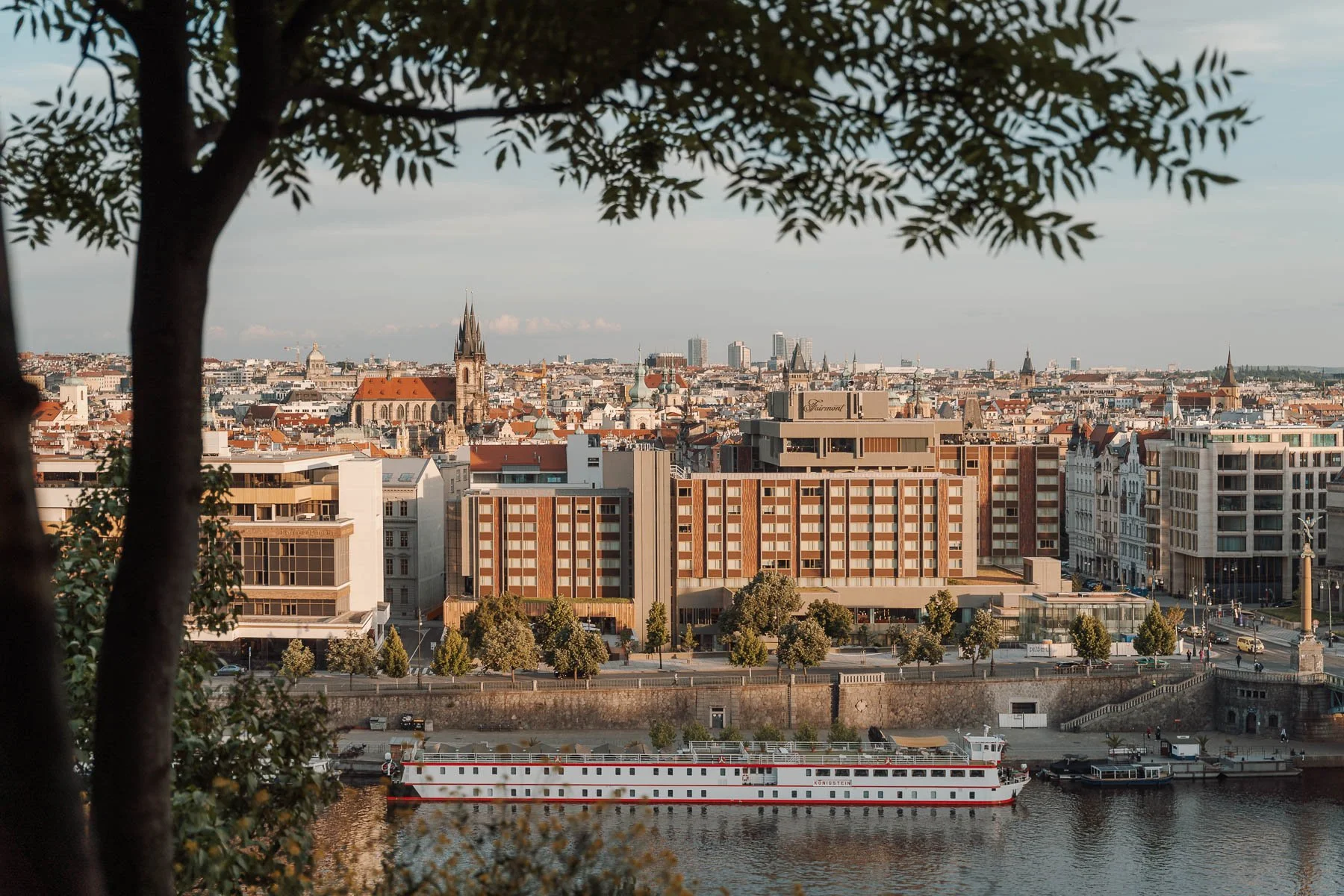 fairmont-golden-prague-1.jpg