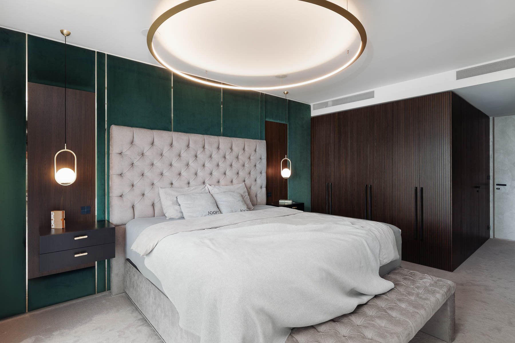 kay-river-bedroom-1.jpg