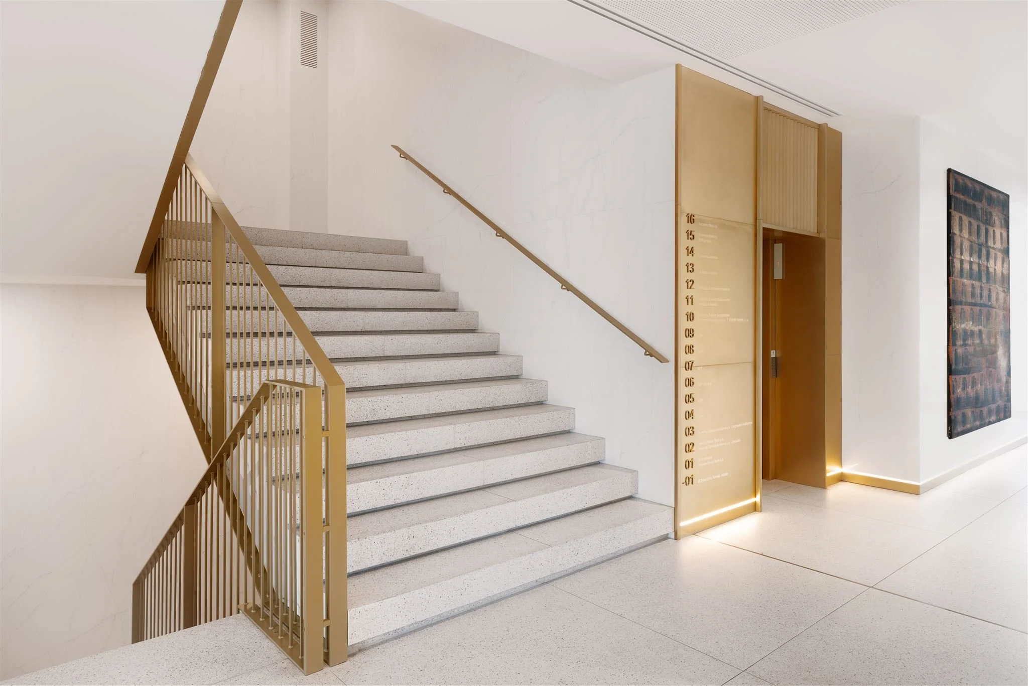BCB-plzen-lobby-interier-2.jpg
