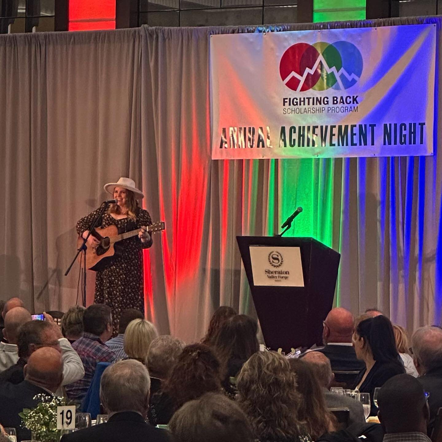 Thank you @fightingbacksp for inviting me to sing at the Annual Achievement Night last night.💚 So powerful to be in a room with so many WARRIORS!👊 Check out more about their program at fightingbacksp.org - so inspired by the work they do and the he