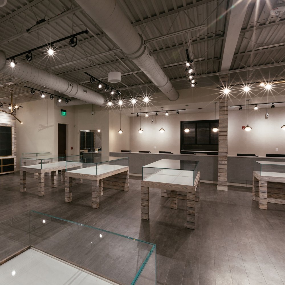 Brockton, MA Medical & Recreational Cannabis Dispensary Commonwealth