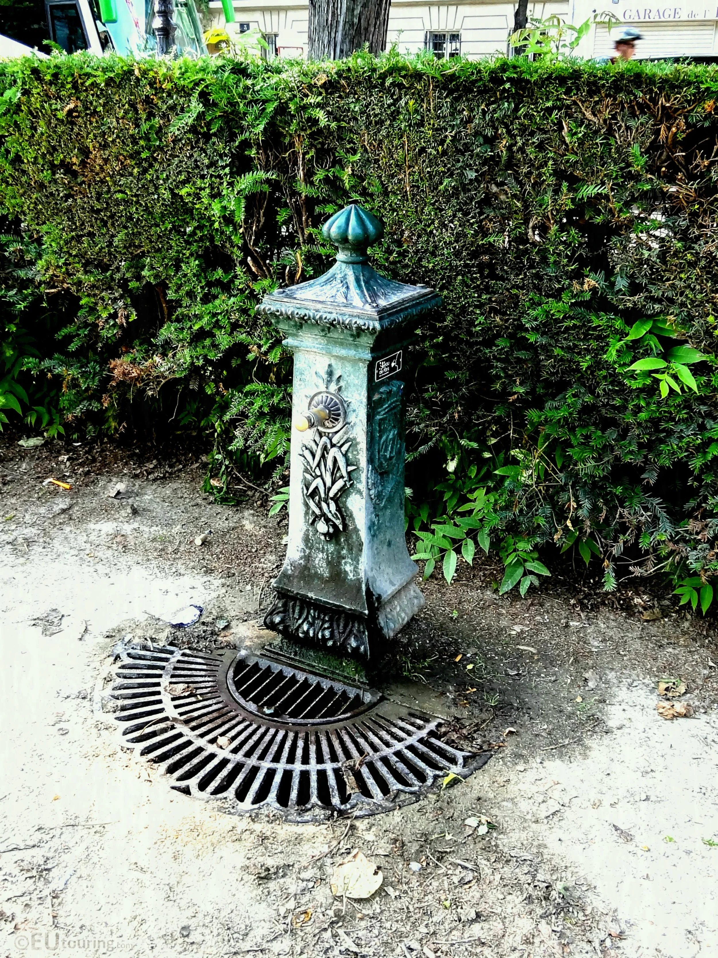 free-drinking-water-fountain-inside-square-barye-maps-of-fountains-in-paris.jpg
