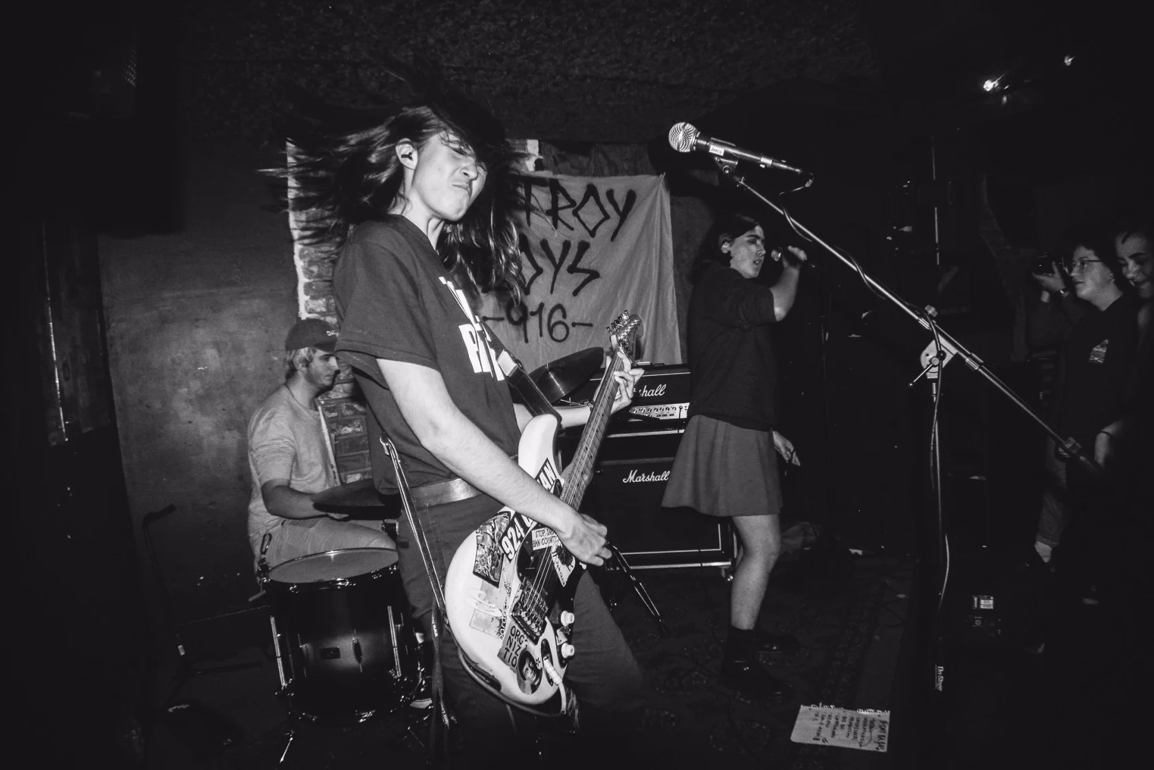 "Nowhere To Hide" – An Interview With DESTROY BOYS