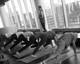 YogaMILA-bw.jpg