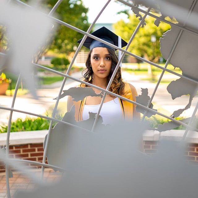 @kayvxo__ is ready to take on the world! .
.
.
#ocfportraits #lightshapers #pennstate #pennstateharrisburg #photographer #photoshoot #godox #z6 #dfwphotographer #dfwmodel #fortworthtexas