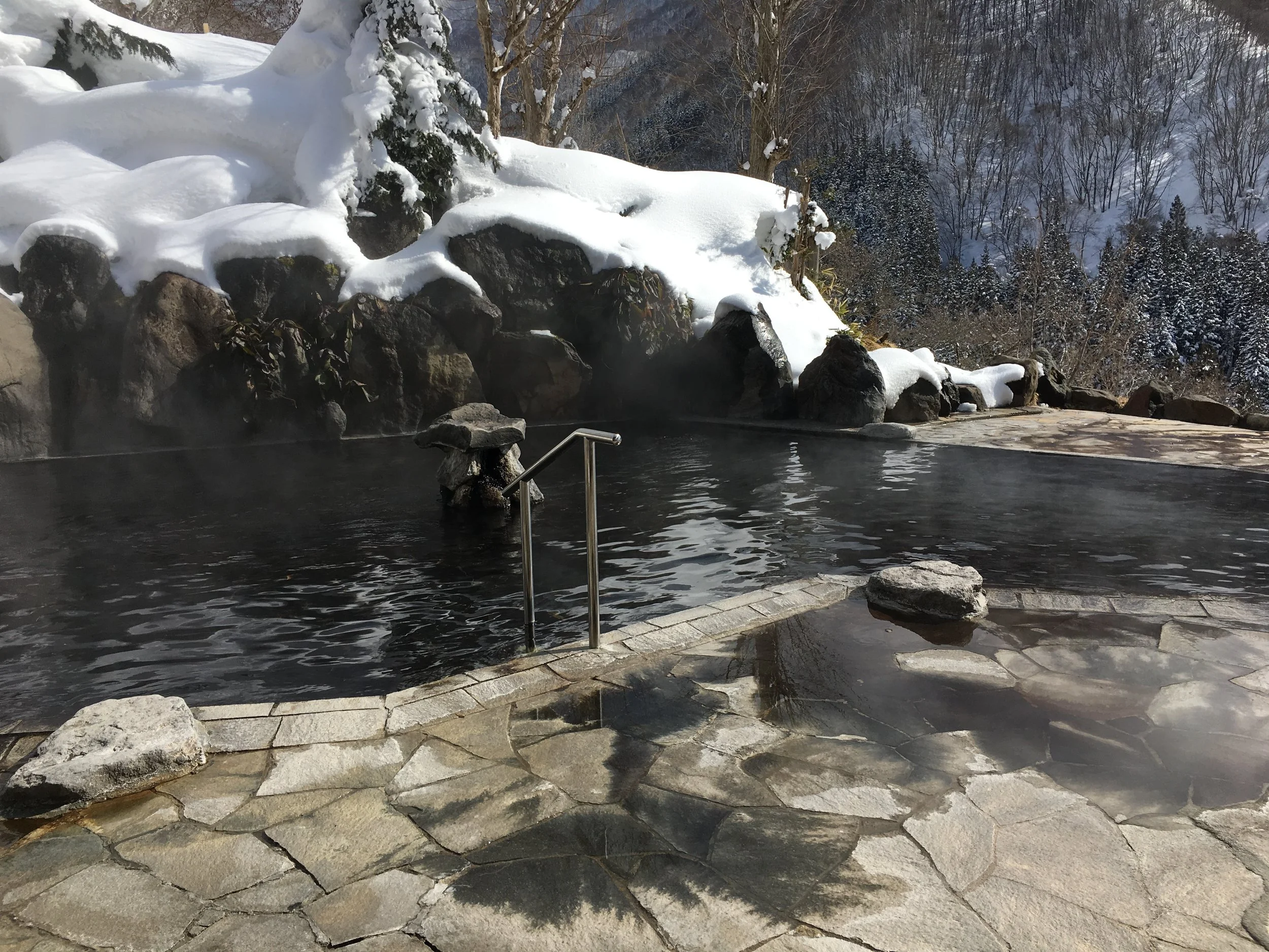 Japanese Bath Etiquette for Onsens and traditional Japanese baths